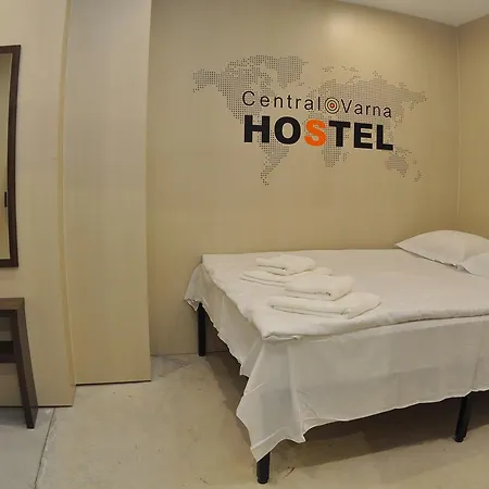Central Self-service Hostel Warna