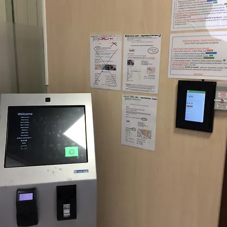 Central Self-service Hostel Warna